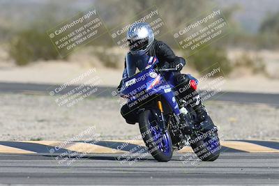 media/Oct-30-2025-Racers Edge (Thu) [[dabbdaf680]]/3-B Group/Session 1 (Turn 5)/